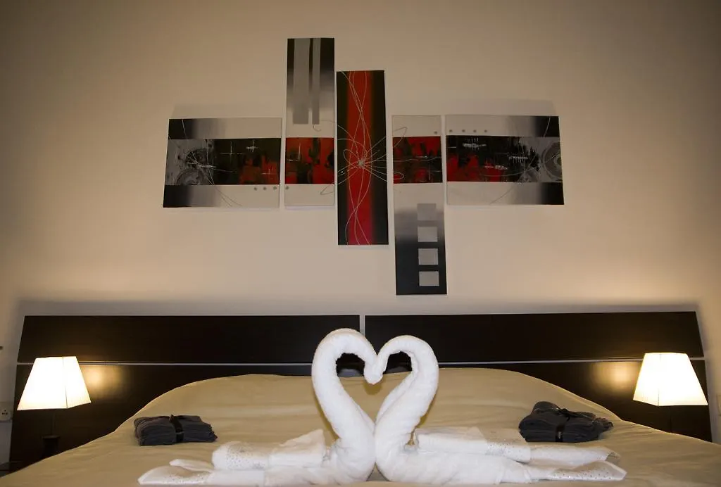 Seabreeze Apartment In Gzira Malta Malta