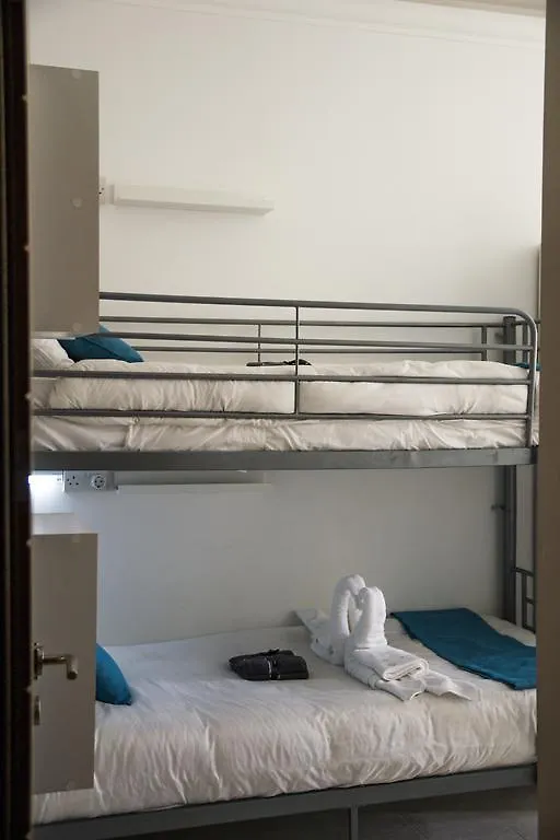 Seabreeze Apartment In Gzira Malta
