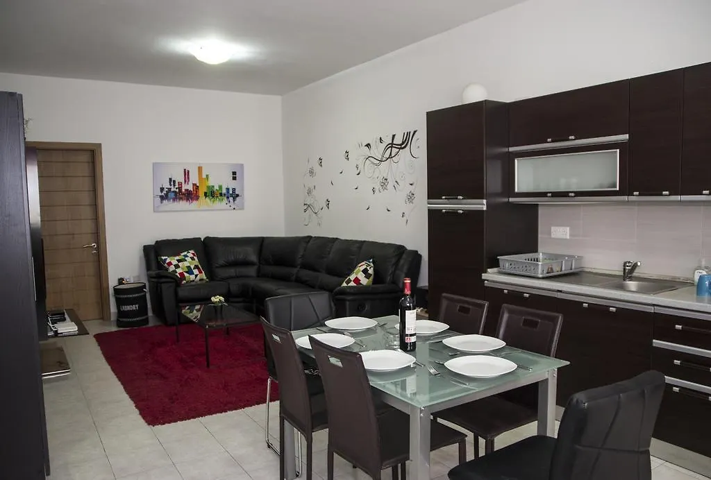 Seabreeze Apartment In Gzira Malta