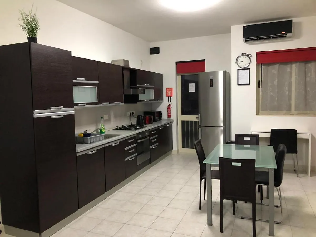 Seabreeze Apartment In Gzira Malta Malta